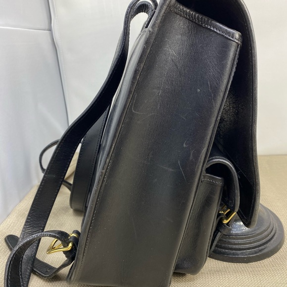 GABAHN VINTAGE BLACK GENUINE LEATHER MESSENGER BAG/BACKPACK - Picture 4 of 14